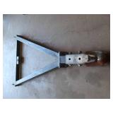 TOW BAR WITH BALL HITCH