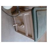 SUNCAST HOSE DECK BOX AND SPRAYER