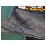 LEATHER CHAPS / KNIFE / LEATHER POUCH