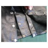 LEATHER CHAPS / KNIFE / LEATHER POUCH