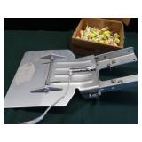 TROLLING MOTOR MOUNTING PLATE WITH BOX OF BOBBERS