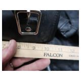 LEATHER CHAPS / KNIFE / LEATHER POUCH