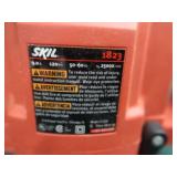 SKIL PLUNGE ROUTER WITH CARBIDE SETS