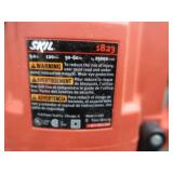 SKIL PLUNGE ROUTER WITH CARBIDE SETS