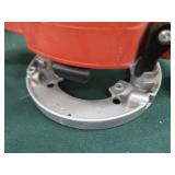 SKIL PLUNGE ROUTER WITH CARBIDE SETS