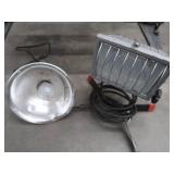 BLACK AND DECKER WORK TABLE + WORK LIGHTS