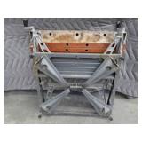 BLACK AND DECKER WORK TABLE + WORK LIGHTS