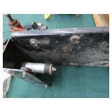 HYDRAULIC JACK AND EXTRAS