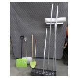 ROOF SNOW SHOVEL AND EXTRAS