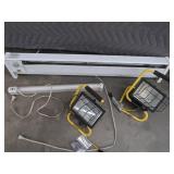 HALLOGEN LIGHTS AND ELECTRIC HEATER