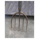 TWO VINTAGE FISHING SPEARS