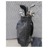 SET OF GOLF CLUBS W/ LEATHER GOLF BAG