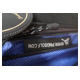 SET OF GOLF CLUBS w/ PING BAG