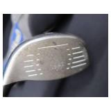 SET OF GOLF CLUBS w/ PING BAG