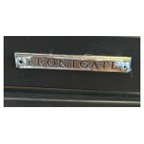 FRONTGATE Expandable Mesh Pet Gate