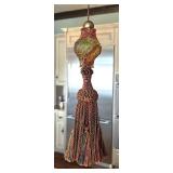 Gorgeous Light Fixture