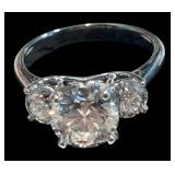 Exquisite 14K White Gold Diamond Ring