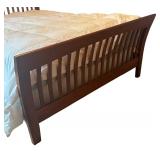 Ethan Allen Georgian Queen Bed Frame