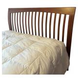 Ethan Allen Georgian Queen Bed Frame