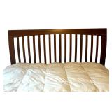 Ethan Allen Georgian Queen Bed Frame