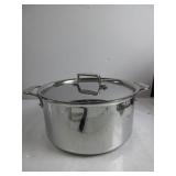 All-Clad D3 3-Ply Stainless Steel Stockpot with Lid 8 Quart, Induction, Oven Broiler Safe 600F, Silver WATER MARKS, SLIGHT SCRTACHES, USED