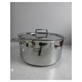 All-Clad D3 3-Ply Stainless Steel Stockpot with Lid 8 Quart, Induction, Oven Broiler Safe 600F, Silver WATER MARKS, SLIGHT SCRTACHES, USED