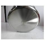 All-Clad D3 3-Ply Stainless Steel Stockpot with Lid 8 Quart, Induction, Oven Broiler Safe 600F, Silver WATER MARKS, SLIGHT SCRTACHES, USED