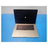 Apple MacBookPro15,1 A1990 MR932LL/A // INTEL CORE I7-8850H 2.6 Ghz // 16GB DDR4 SDRAM // 500GB SSD // 15.4" screen with 2880 x 1800 HD Resolution // Includes power adapter and IOS