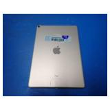 Apple iPad Pro 10.5 1st Gen A1701 // 256GB of storage // WIFI Only // Includes Charging Cable