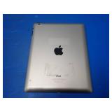 Apple iPad 4th Gen A1458 // 16GB of storage // WIFI Only // Includes Charing Cable