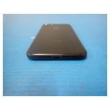 Apple iPhone 7 A1660 // 32GB of storage // Cellular Carrier Unlocked // Includes Charging Cable