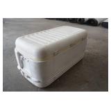 igloo cooler