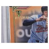 Carlos Correa 2022 Topps Orange #66 Numbered 8/99