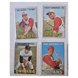 Lot of 18 Vintage Topps Baseball Cards from 1967