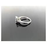 .925 Sterling Silver Diamond Accented Ring Size 7