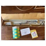 Brother Knit-Leader KL-116 Knitting Machine with Manuals