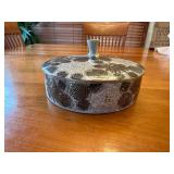 Fujita Kutani Snuho Porcelain Covered Dish with Grey Chrysanthemum Floral Design