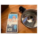 Vintage Brownie Hawkeye Camera with Flash in Leather Case