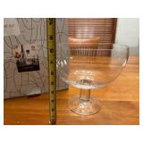 Mondo Glass Serving Bowl by Kertin Nurminen