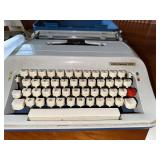 Underwood 378 Vintage Manual Typewriter with Blue Case and Carbon Paper