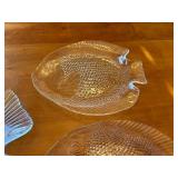 Arcopal France Glass Fish-Shaped Serving Platter Set
