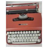 Vintage Sears Courier Portable Typewriter in Carrying Case