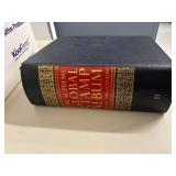 The Supreme Global Stamp Album by Minkus Publications