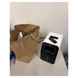 O2to Oxygen Concentrator with Accessories in Carry Bag