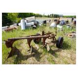 Case 3 Bottom Trailer Plow