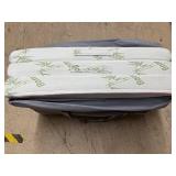 Full Sized Bamboo Memory Foam Foldig Mattress Topper