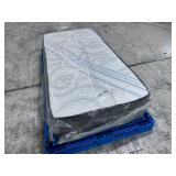 Beautyrest Hybrid – Twin XL 12″ Medium-Firm MRSP $1,099 - No Reserve!