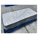 Beautyrest Hybrid – Twin XL 12″ Medium-Firm MRSP $1,099 - No Reserve!