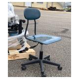 Pallet of Rolling Chairs