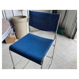 Hightop Table & Chairs